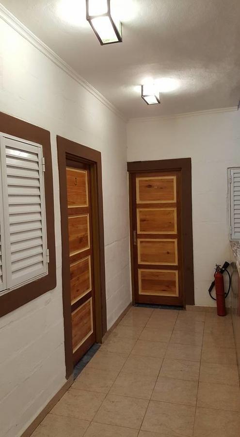 雷西斯膝西亚Los Victorios Apart公寓式酒店 外观 照片